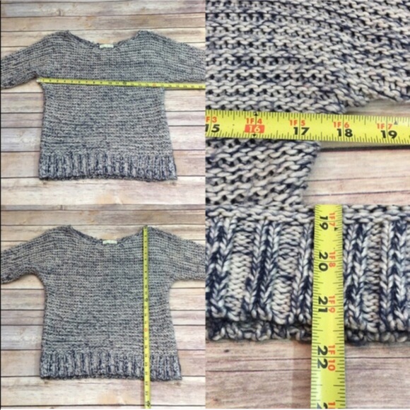Size XS UO Staring At Stars Crocheted Sweater Top - Picture 2 of 4
